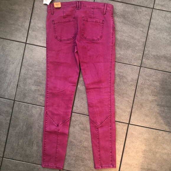 Hollister jeans - Picture 2 of 3